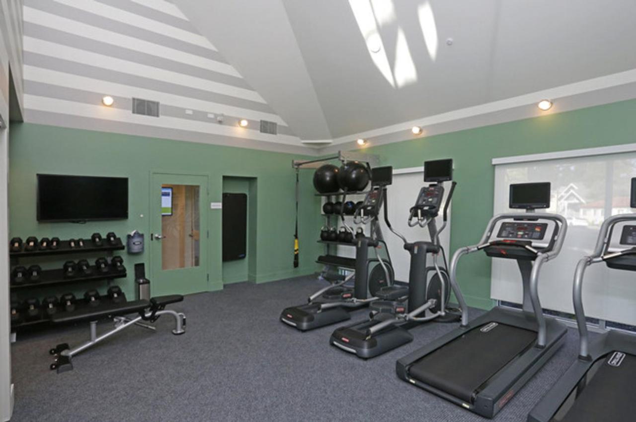 1br W Pool Gym Nr Caltrain Mall Sfo-308 Santa Clara